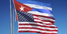 САЩ и Куба отвориха посолствата си отново след 54 г.
